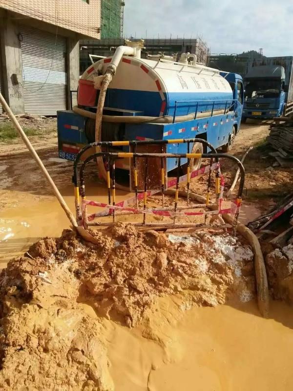 钦北工地淤泥清淤