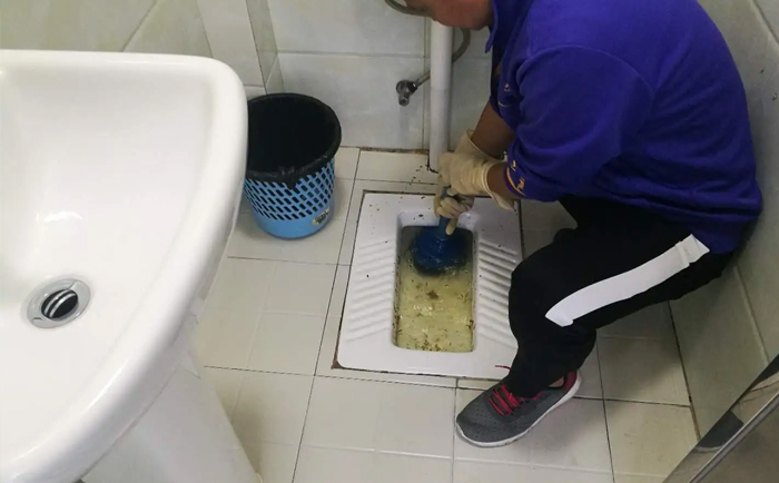 钦北疏通蹲坑