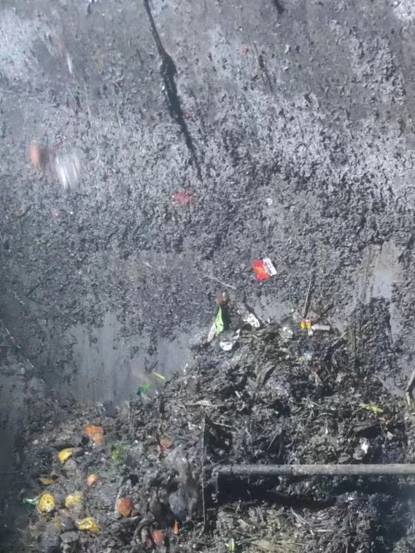 钦北污水池清理